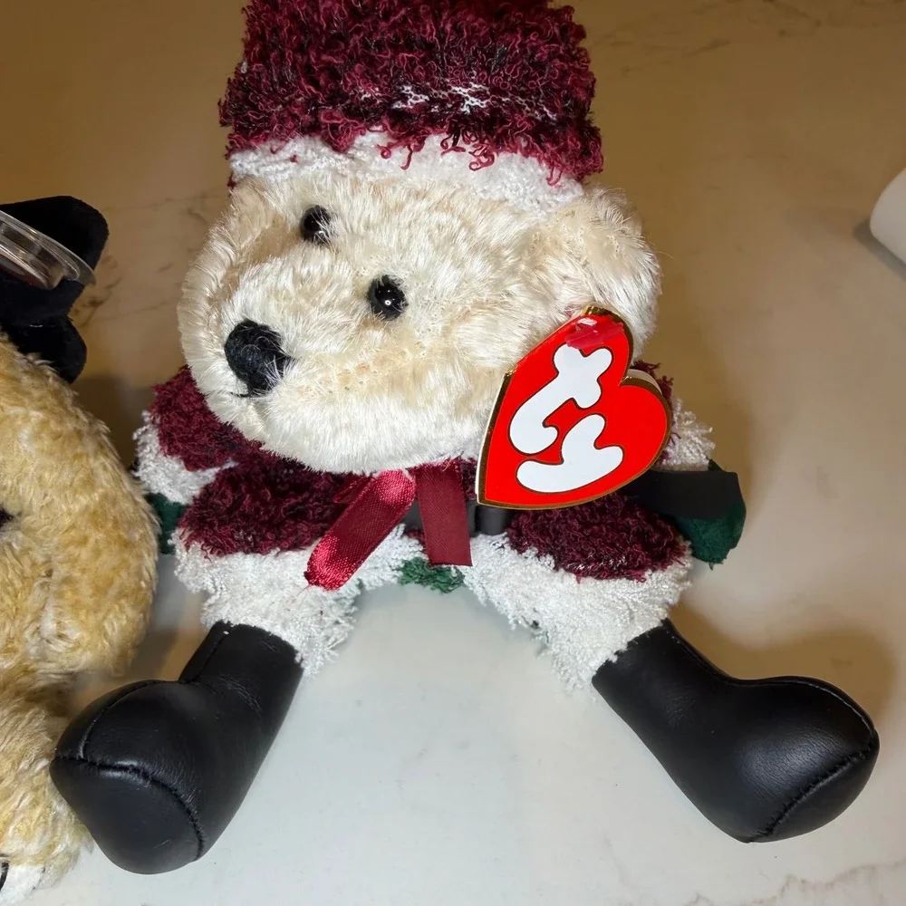 Ty Attic Treasures Beezee Bumblebee and Santabear Christmas Plush Lot of‎ 2 2000